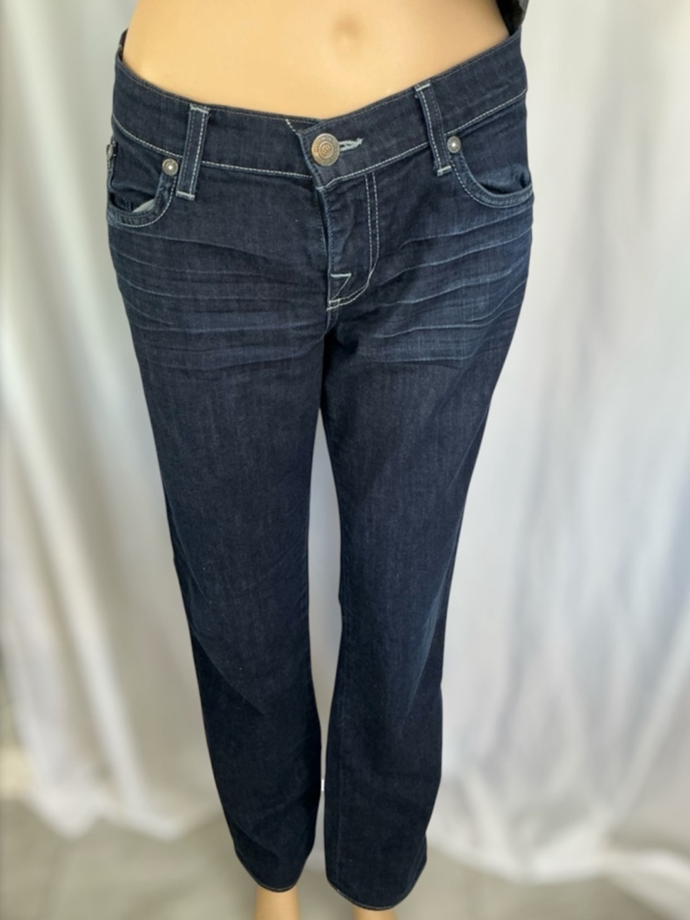 Rock & Republic Dark Indigo Straight-Leg Jeans